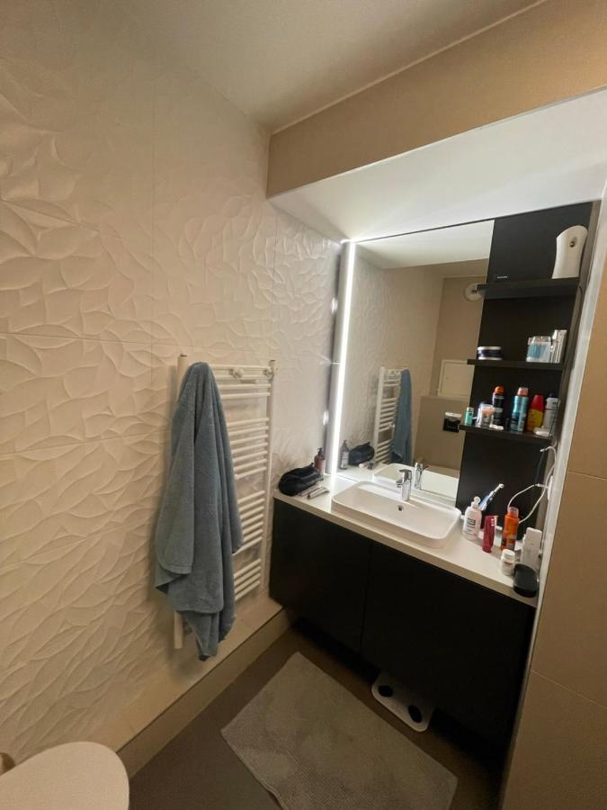 Cosy 48m Near La Villette Apartment